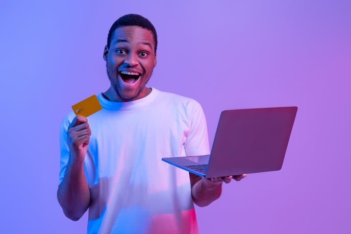 online-shopping-portraif-of-jjoyful-black-man-wit-2023-11-27-05-25-51-utc